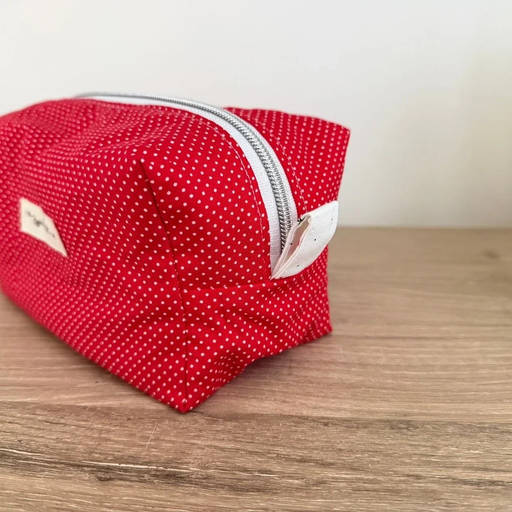 Handmade quilted cosmetic